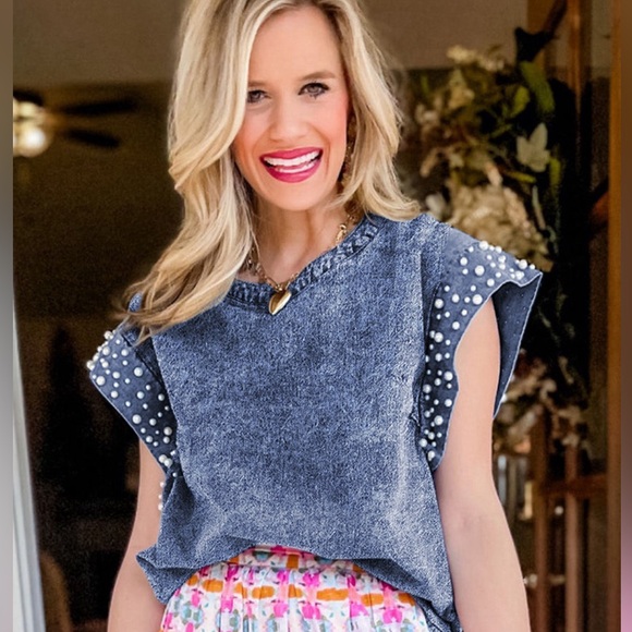 Dusk Blue Acid Wash Pearl
Embellishments O-neck Denim Top - Picture 8 of 16